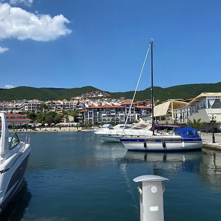 Horizon 12 'a' アパート