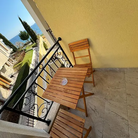 Horizon 12 'a' スヴェティ・ヴラス