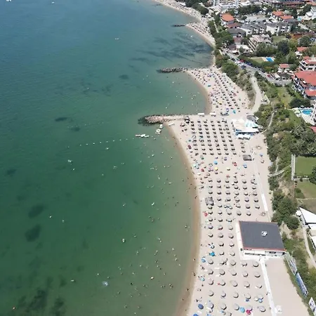 Horizon 12 'a' Апартаменти