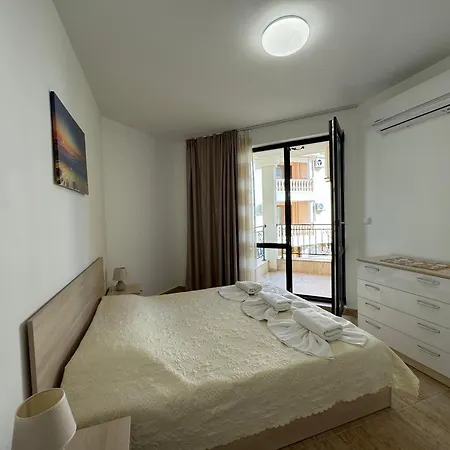 Horizon 12 'a' Apartment *